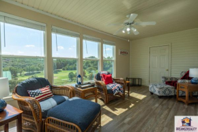 2BR WALK-IN - Golf Course View - Centrally Located - FREE Attraction Tickets Included - FW11-3